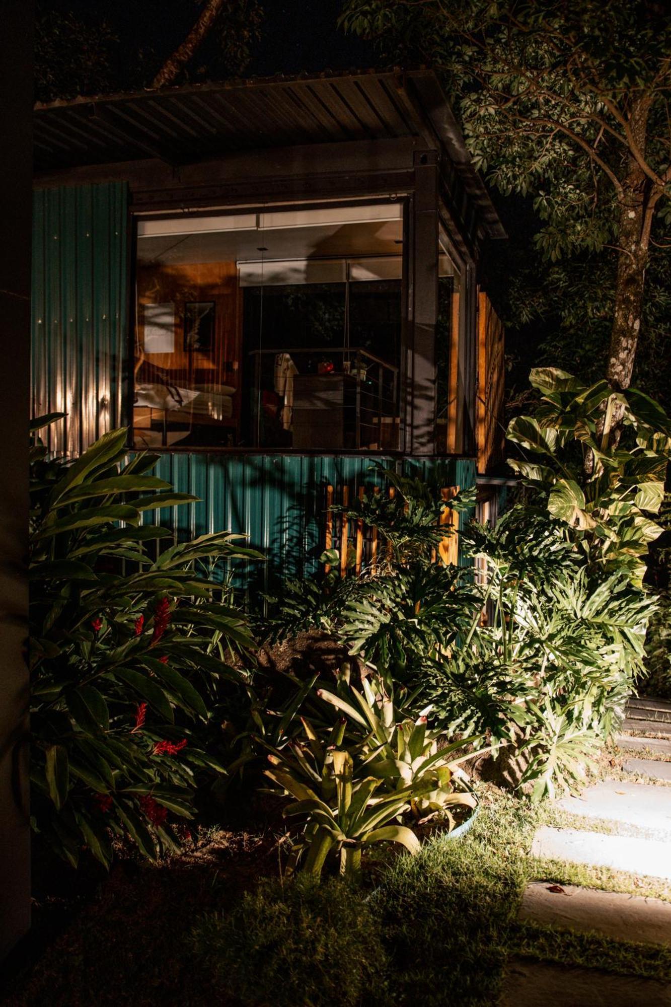 Casa Natu Ilhabela Studio Feiticeira com Jacuzzi Exclusiva Esterno foto